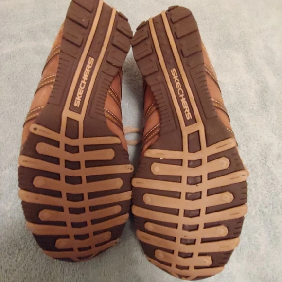 Skechers Suede Saddle Shoes Size 8 - Picture 3 of 7